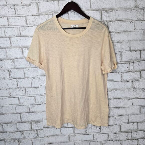 Maurices light yellow short sleeve tee - Picture 2 of 10